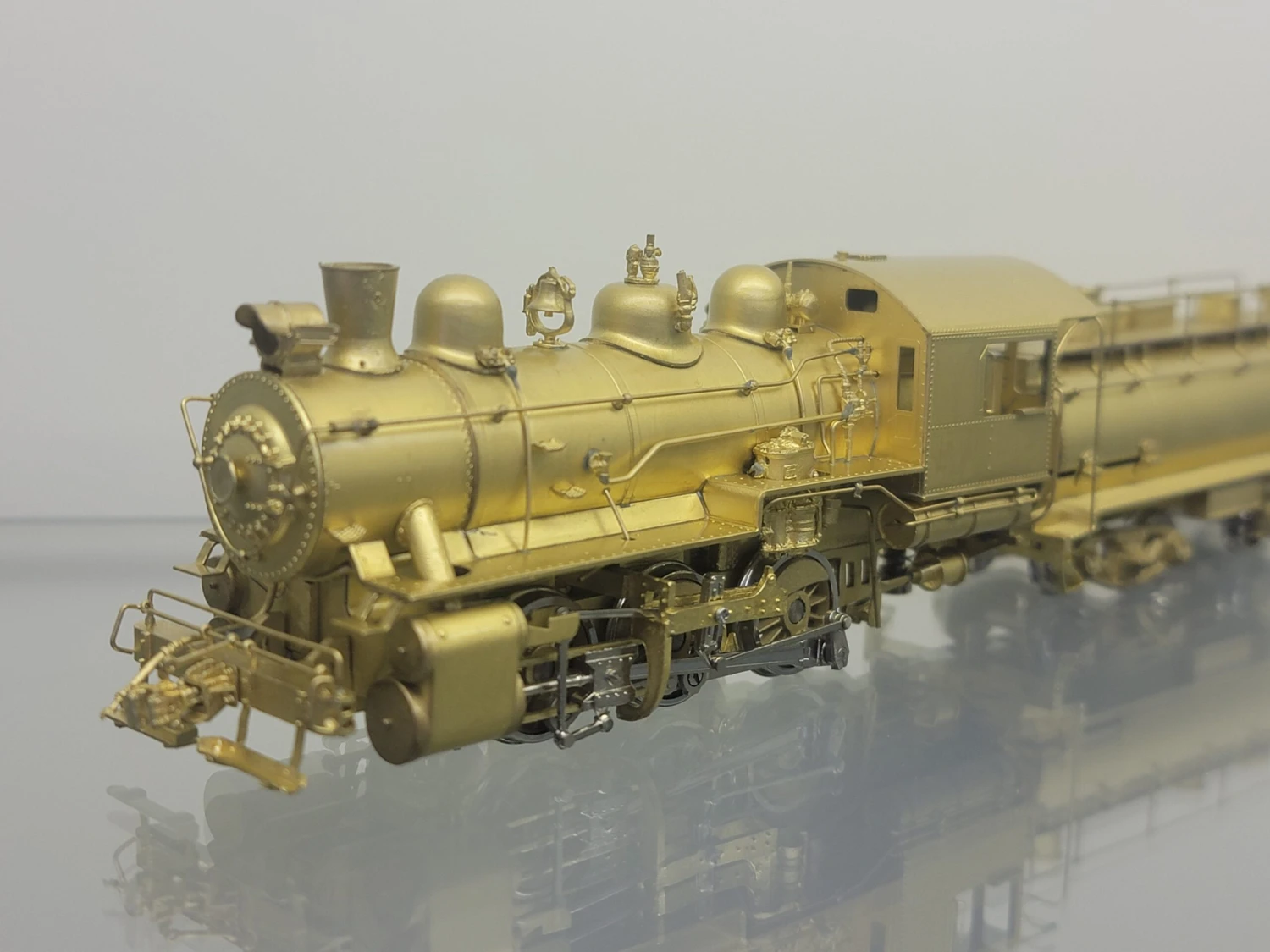 Sunset Models HO Scale Southern Pacific SP S-10 0-6-0 Steam Locomotive With Sausage Tender - Un-Painted 3 Sunset Models HO Scale Southern Pacific SP S-10 0-6-0 Steam Locomotive With Sausage Tender - Un-Painted - Image 3