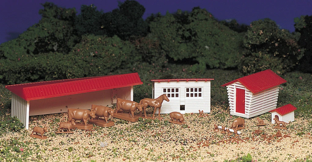 Bachmann Plasticville 45152 HO Scale Farm Buildings With Animals Kit 1 Bachmann Plasticville 45152 HO Scale Farm Buildings With Animals Kit
